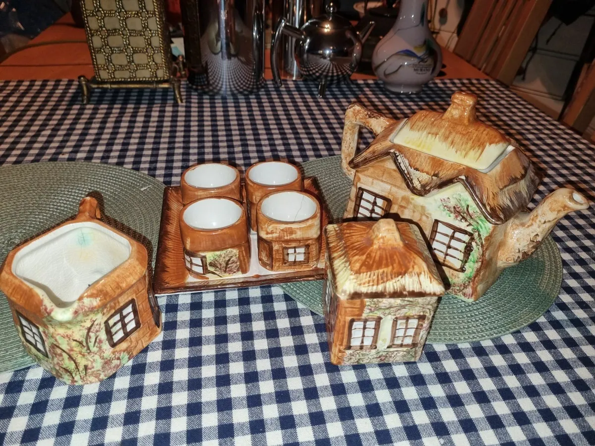 4 piece set- Price Bros. Cottage Ware - Image 3