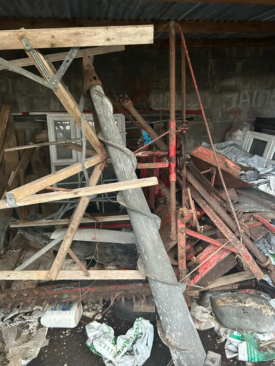 Reaper and binder - Image 1