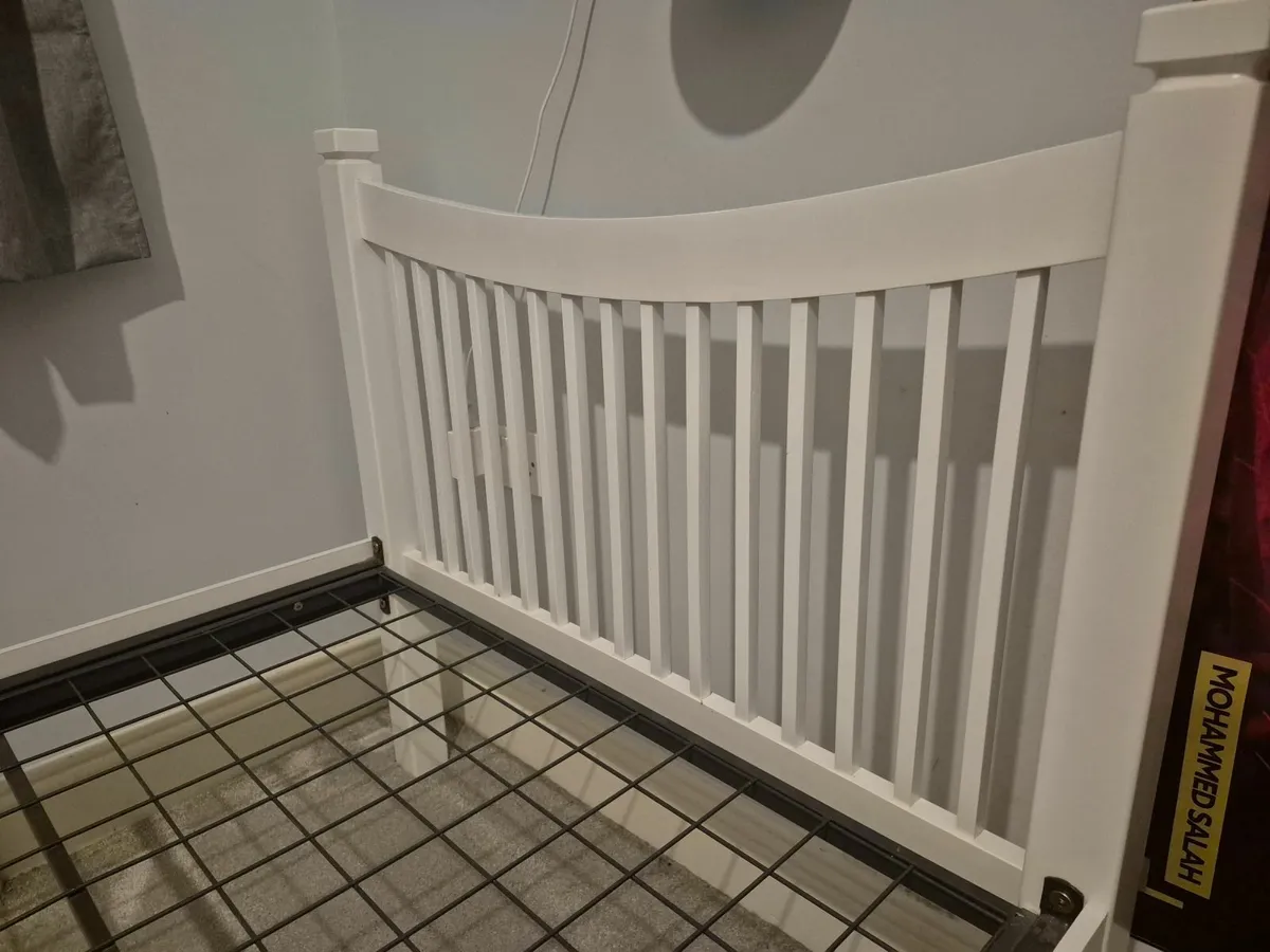 Single Bed - Image 2