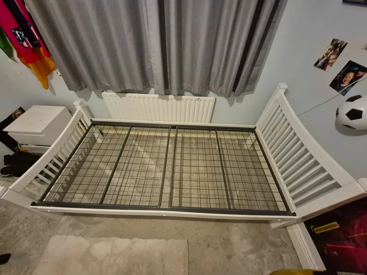 Single Bed - Image 4