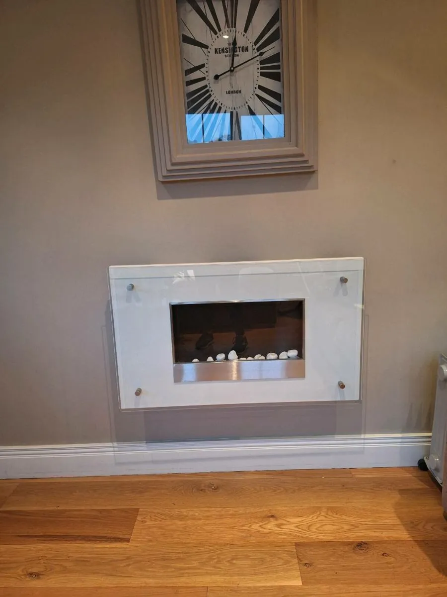 Wall Mounted Electric Fire - Image 2