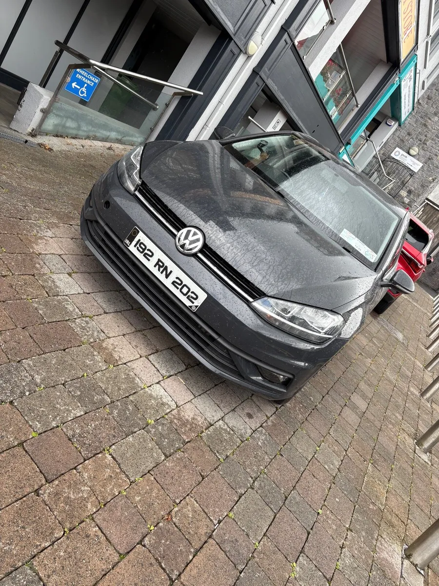 Volkswagen Golf Trend-line - Image 1