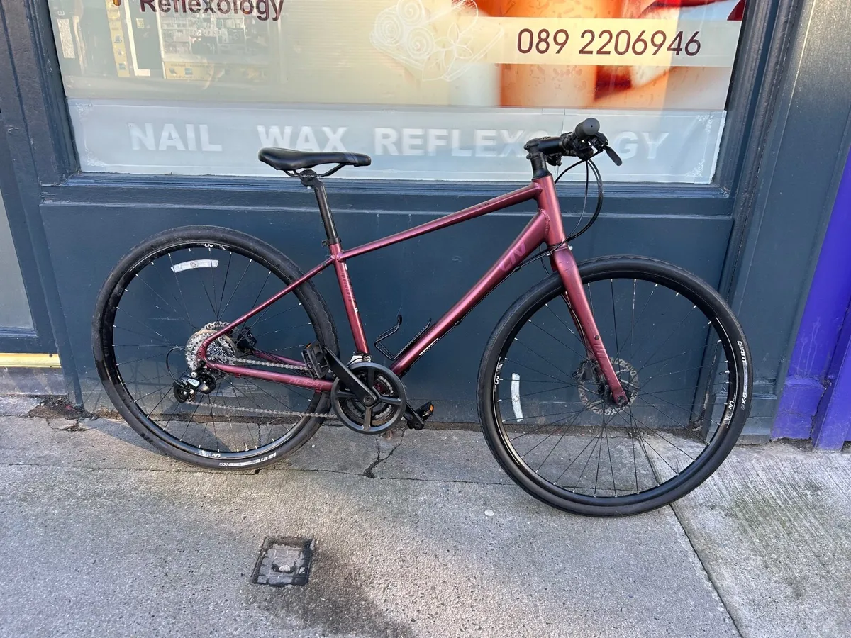 Giant Liv ❗️Open 7 days of the week ❗️ - Image 1