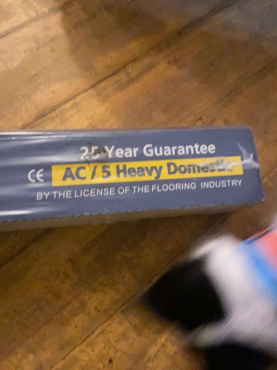 Wood flooring - Image 4