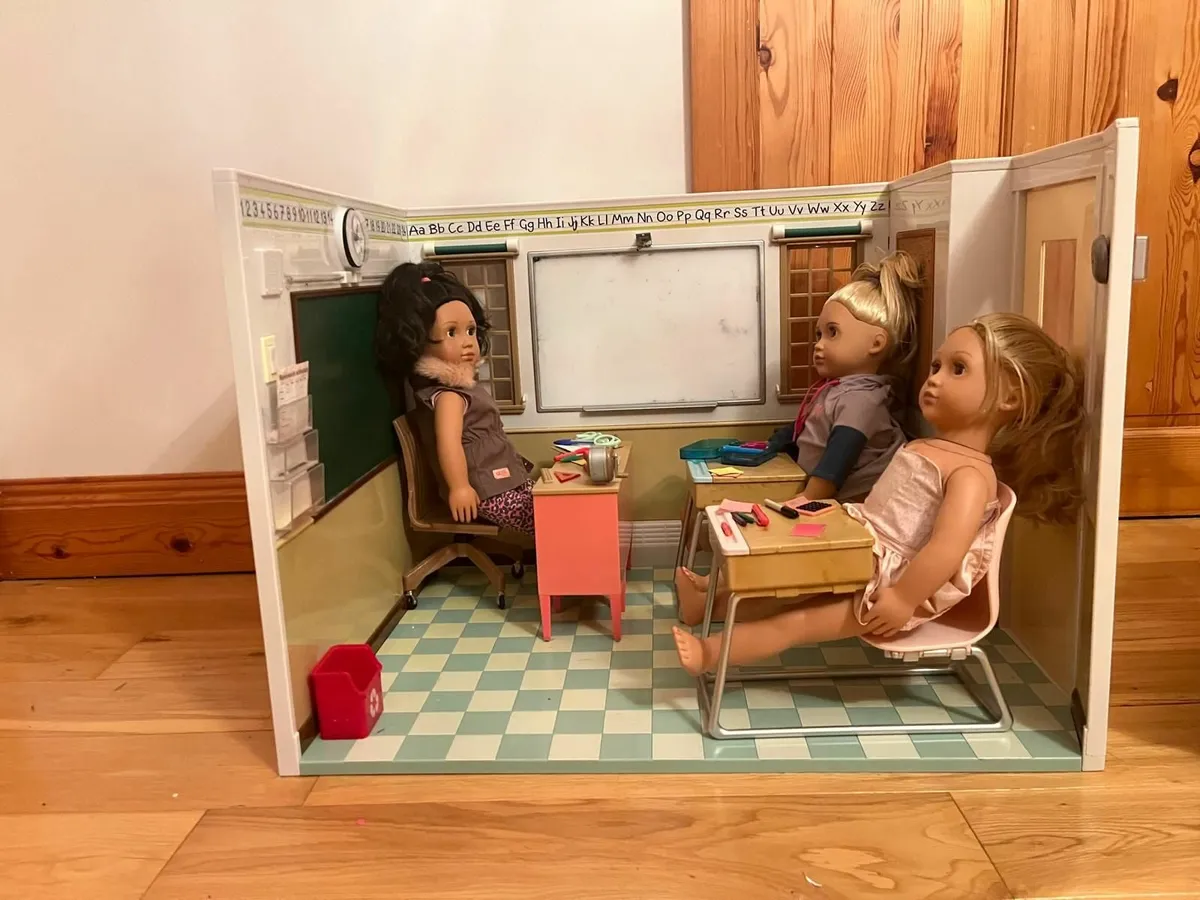 Generation Dolls - Image 4