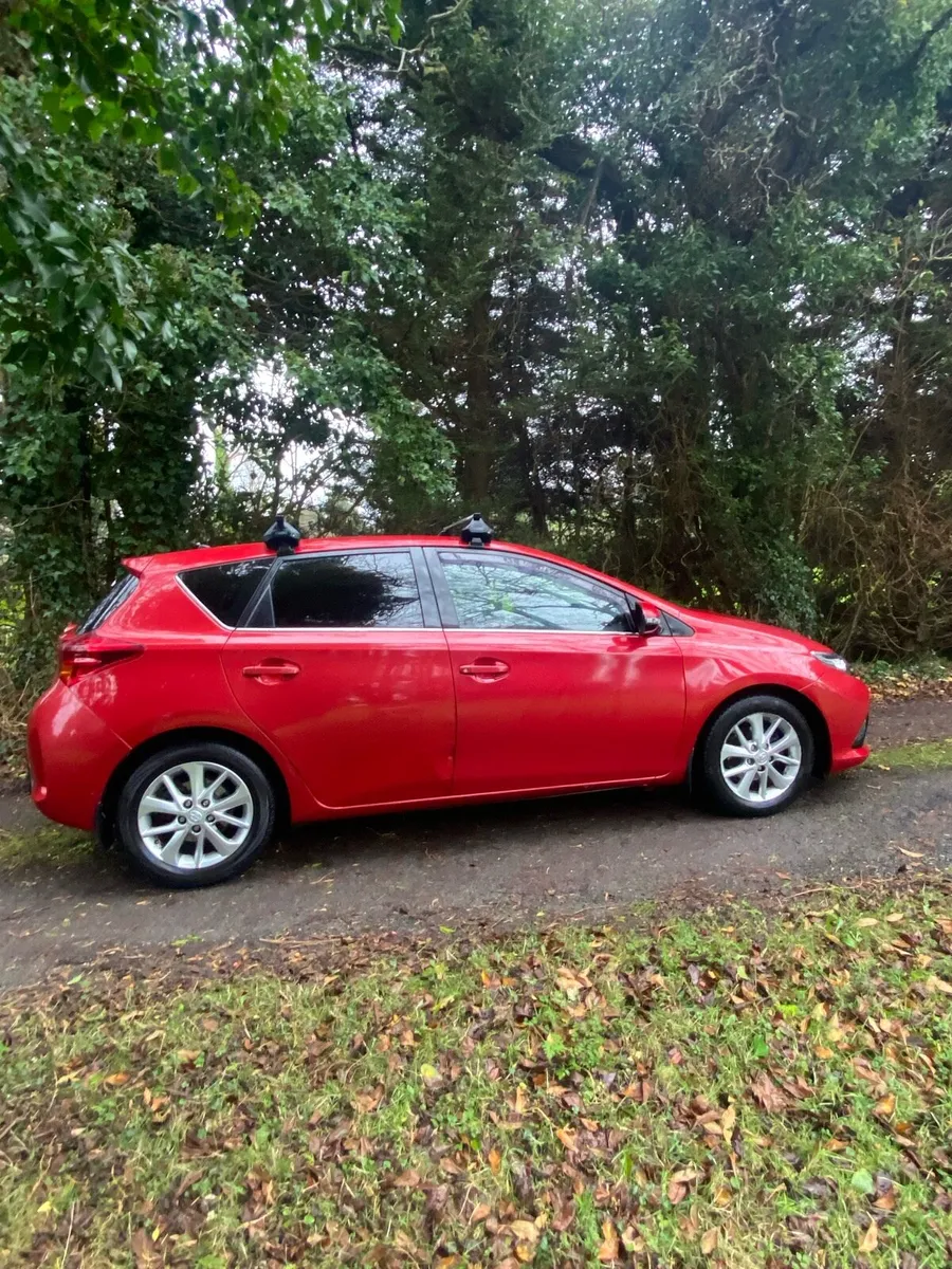 Toyota Auris 2014 - Image 4