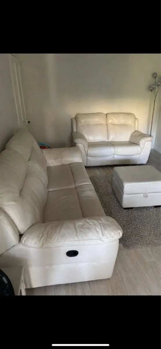 Leather reclining sofa set - Image 1