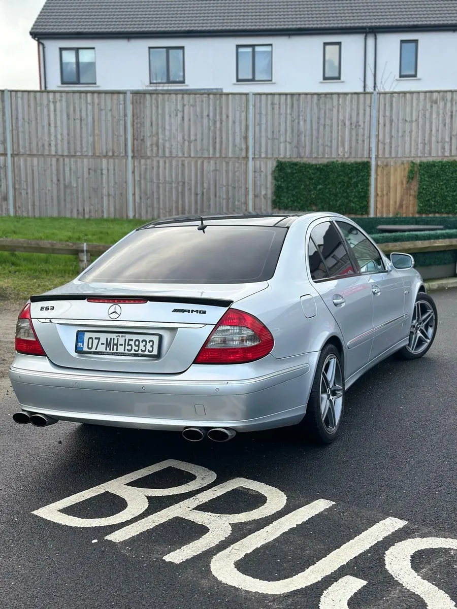 Mercedes e-class,Automatic 179.000km/Panoramic - Image 3