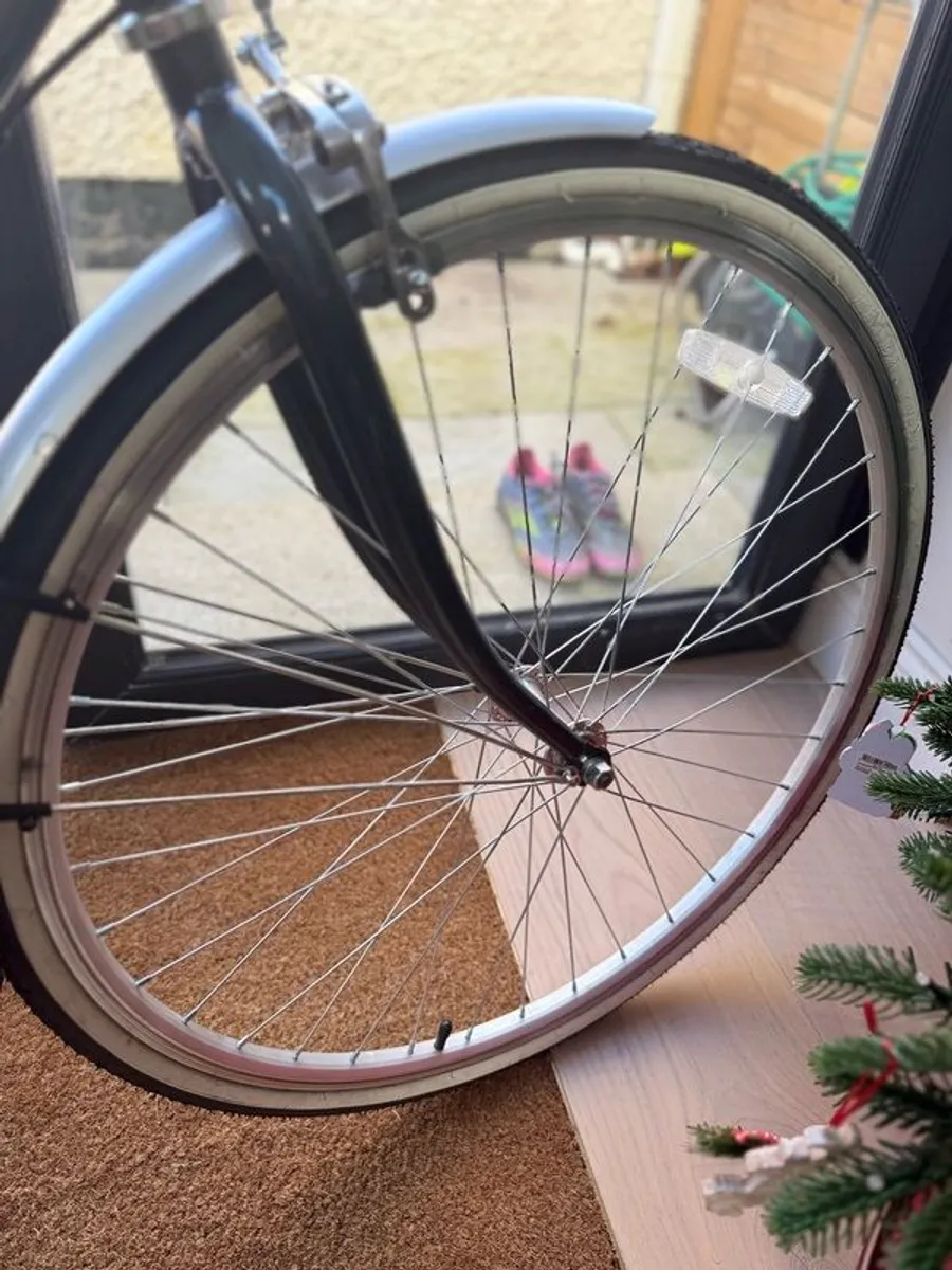 Brand New Reid Classic Ladies Bike - Image 2