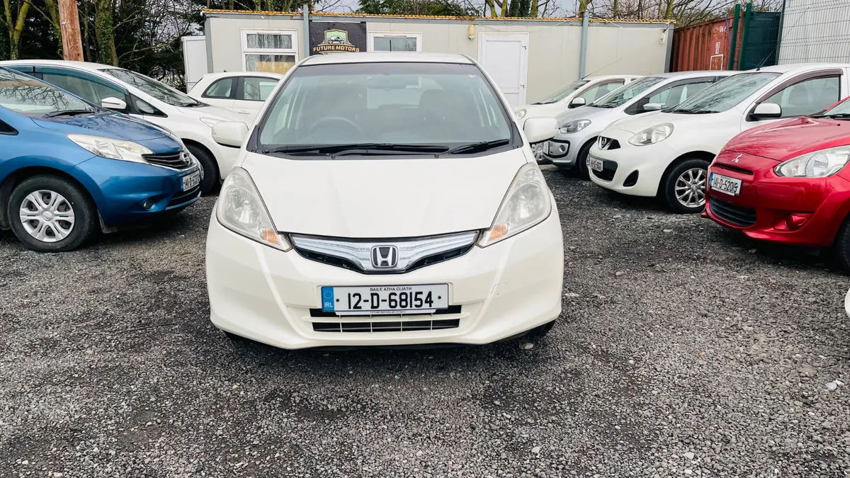 Honda Fit 2012 AUTOMATIC LOW MILEAGE - Image 3