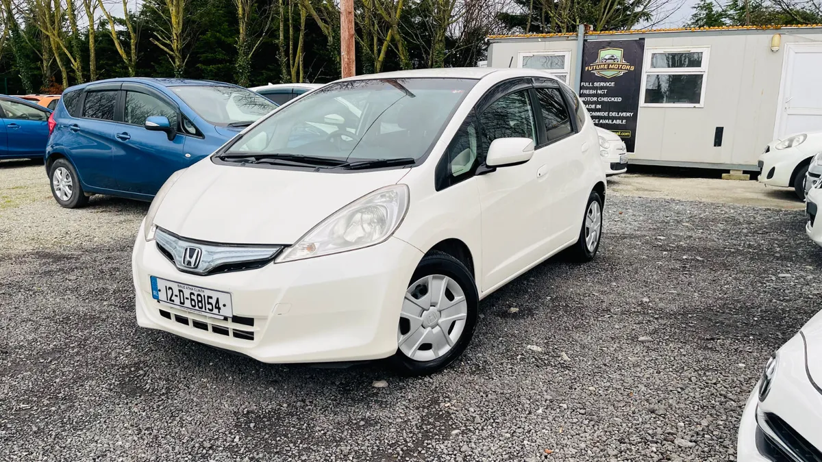 Honda Fit 2012 AUTOMATIC LOW MILEAGE - Image 1