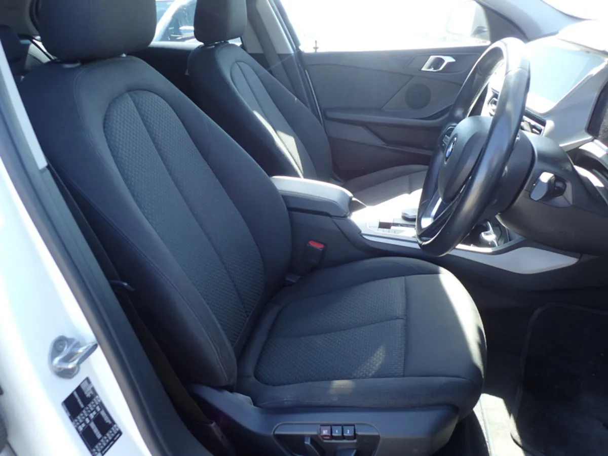 BMW 1-Series 118D - Image 3