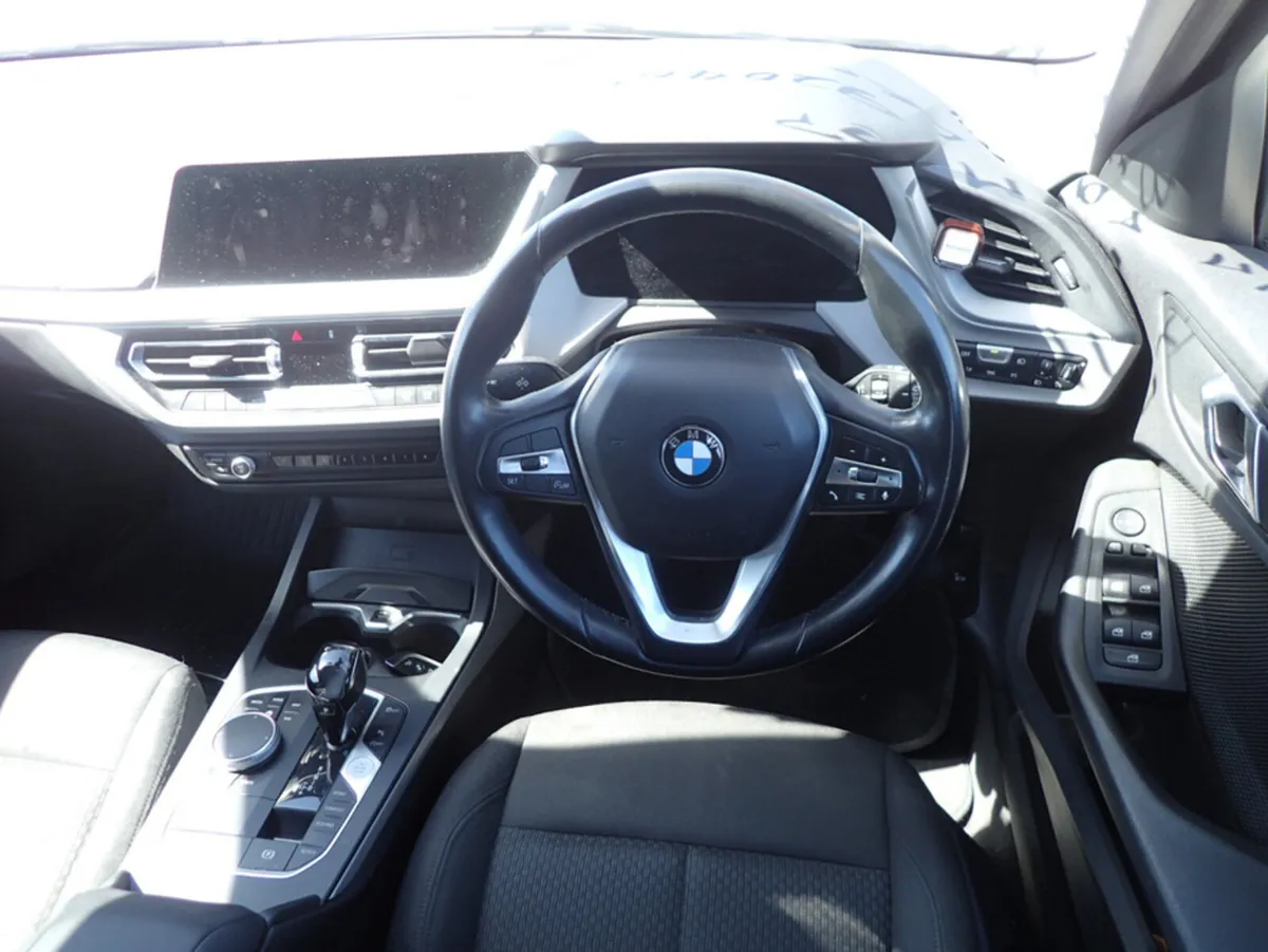 BMW 1-Series 118D - Image 4