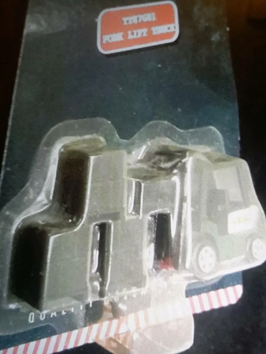 RARE EDDIE STOBART FORK-LIFT TRUCK BLISTER PACK . - Image 2