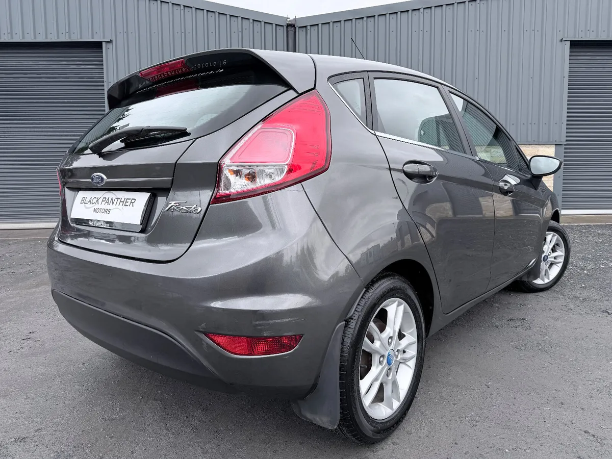 Ford Fiesta 152’ 1.0 Zetec LOW MILEAGE/NICE SPEC - Image 4