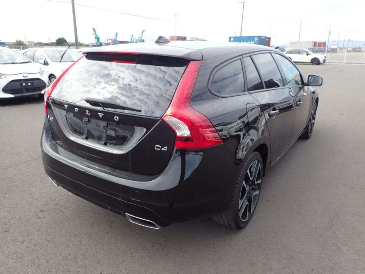 Volvo V60 2.0 - Image 2