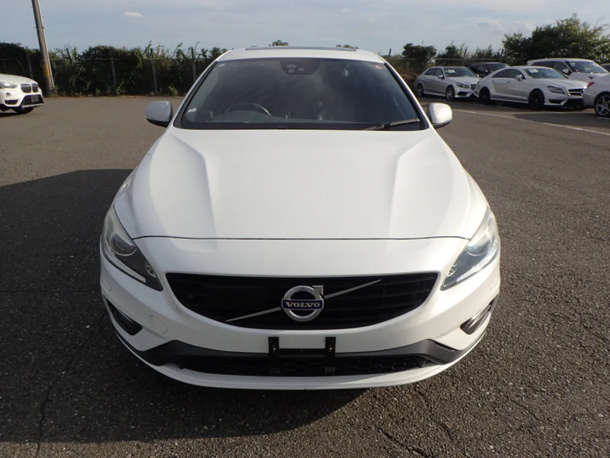 Volvo S60 2.0 - Image 2