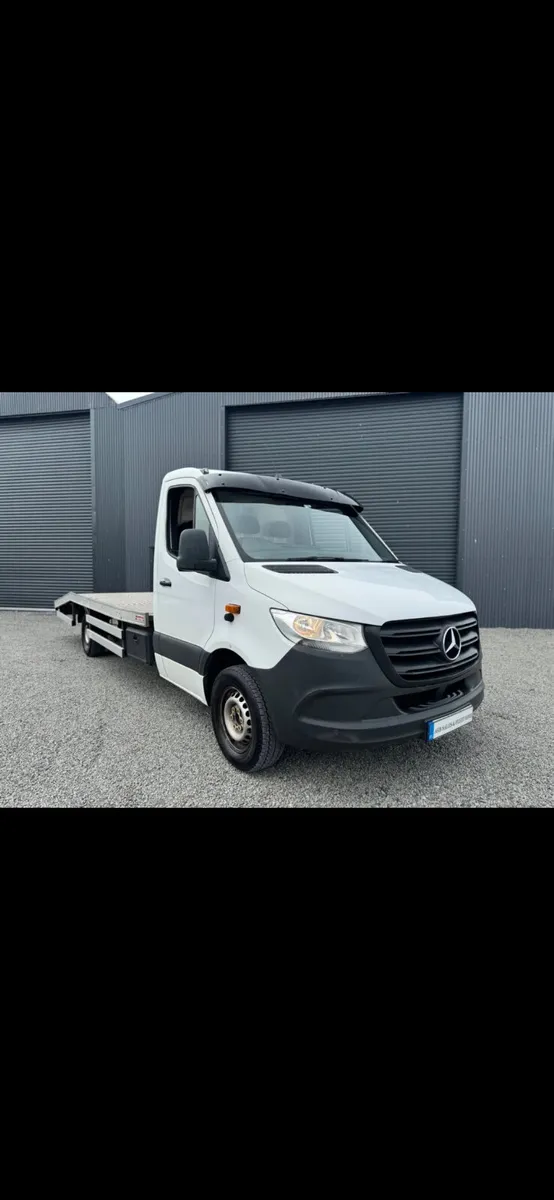 Mercedes-Benz Sprinter recovery auto - Image 1