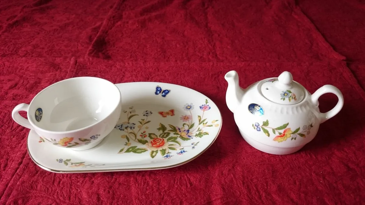 4Pc.Aynsley Cottage Garden Teapot,Cup,Tray,Pitcher - Image 4