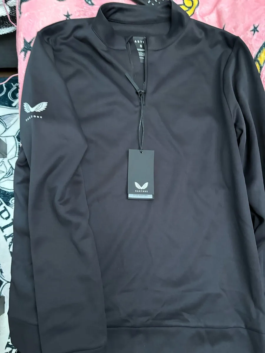 Castore jumper new - Image 1