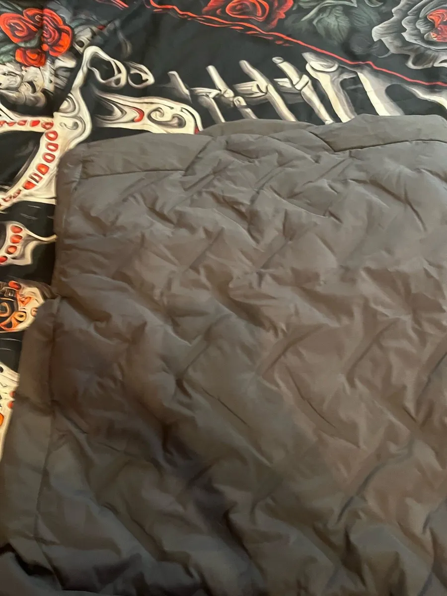 Castore jacket size L - Image 3