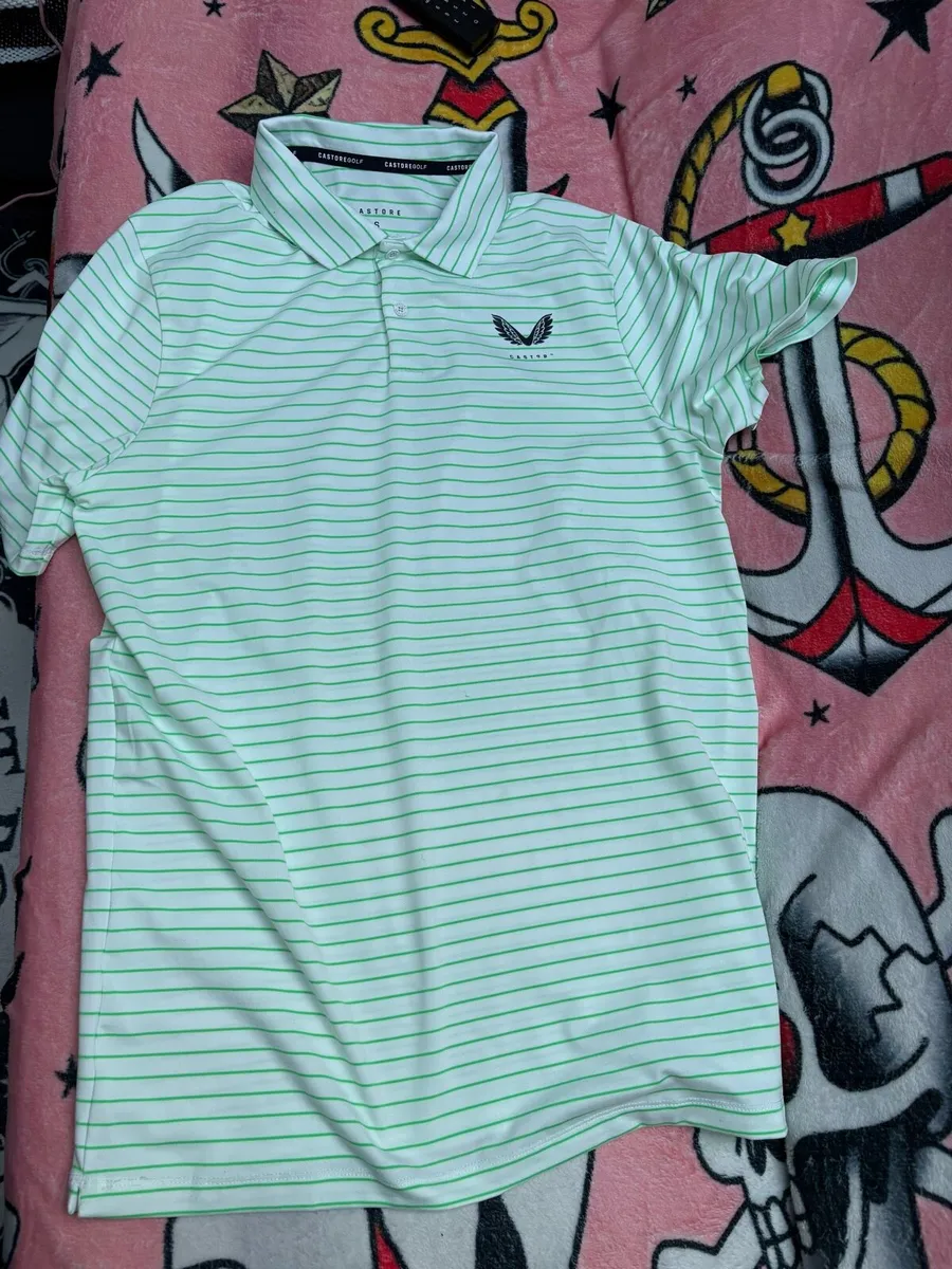 Castore T-shirts €20 each - Image 2