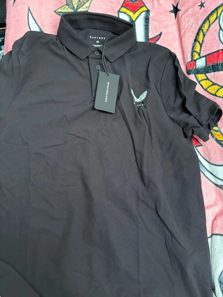 Castore T-shirts €20 each - Image 4