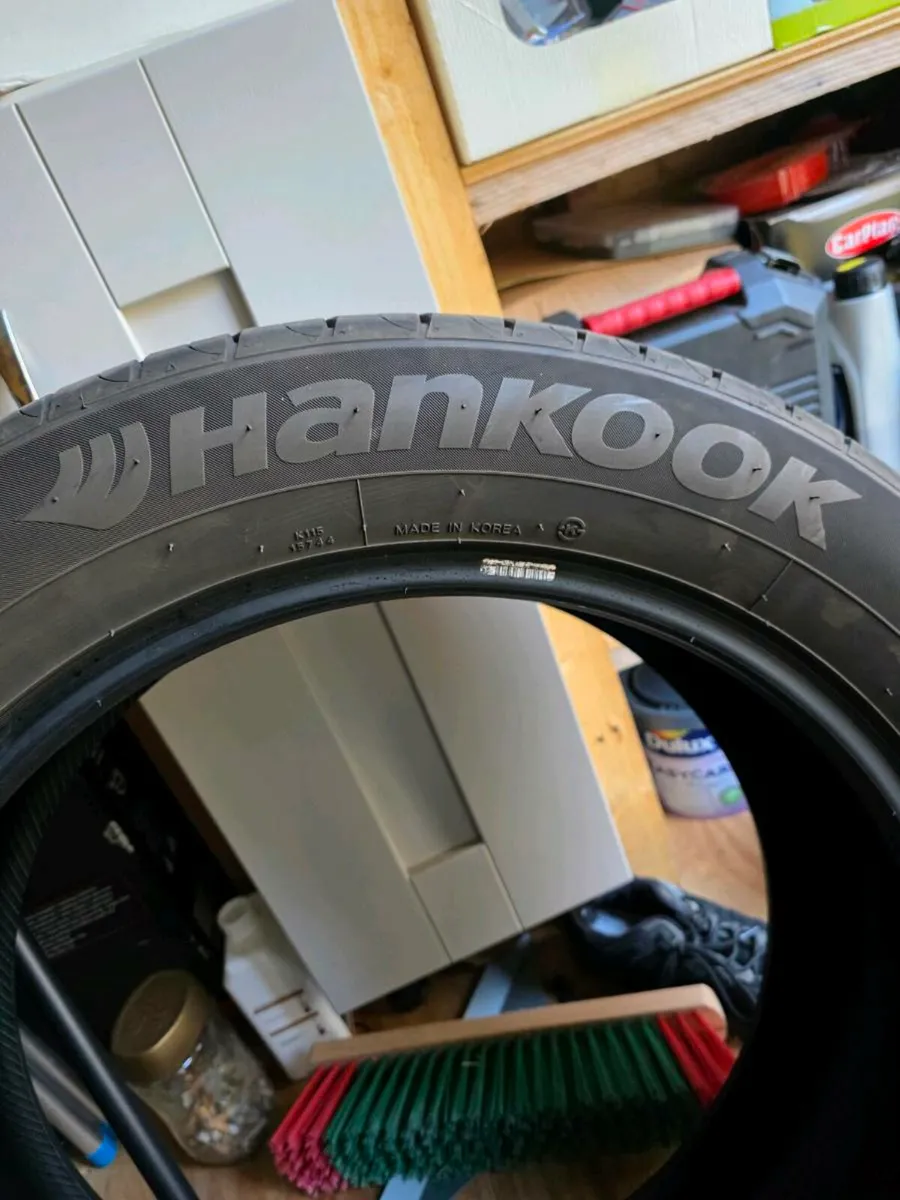 TYRES HANKOOK 235/55 R19 - Image 1