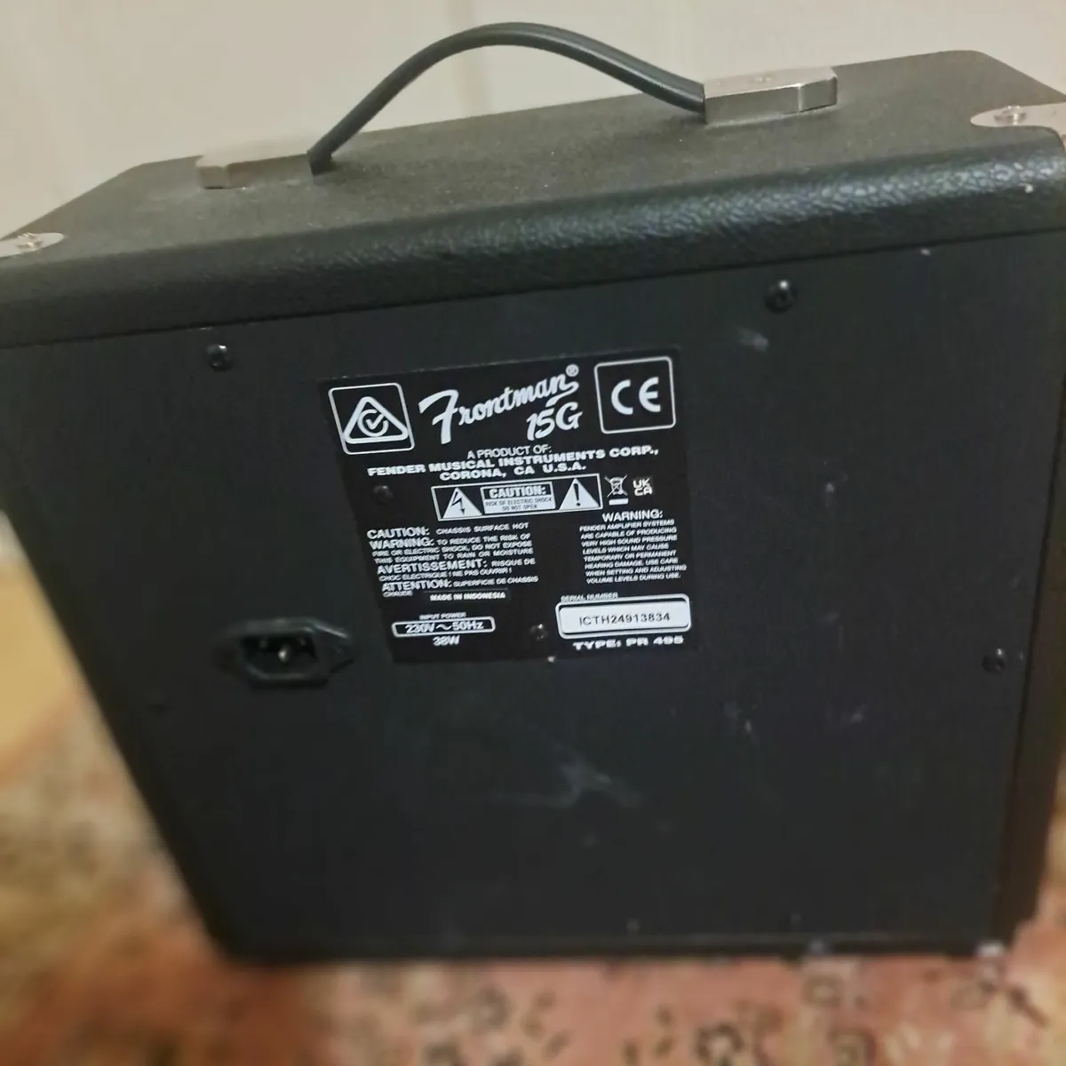 Fender 15G Frontman guitar Amplifier - Image 2