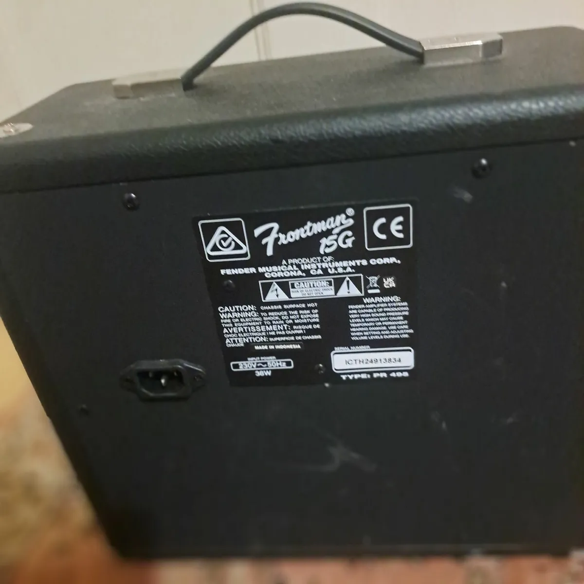 Fender 15G Frontman guitar Amplifier - Image 4