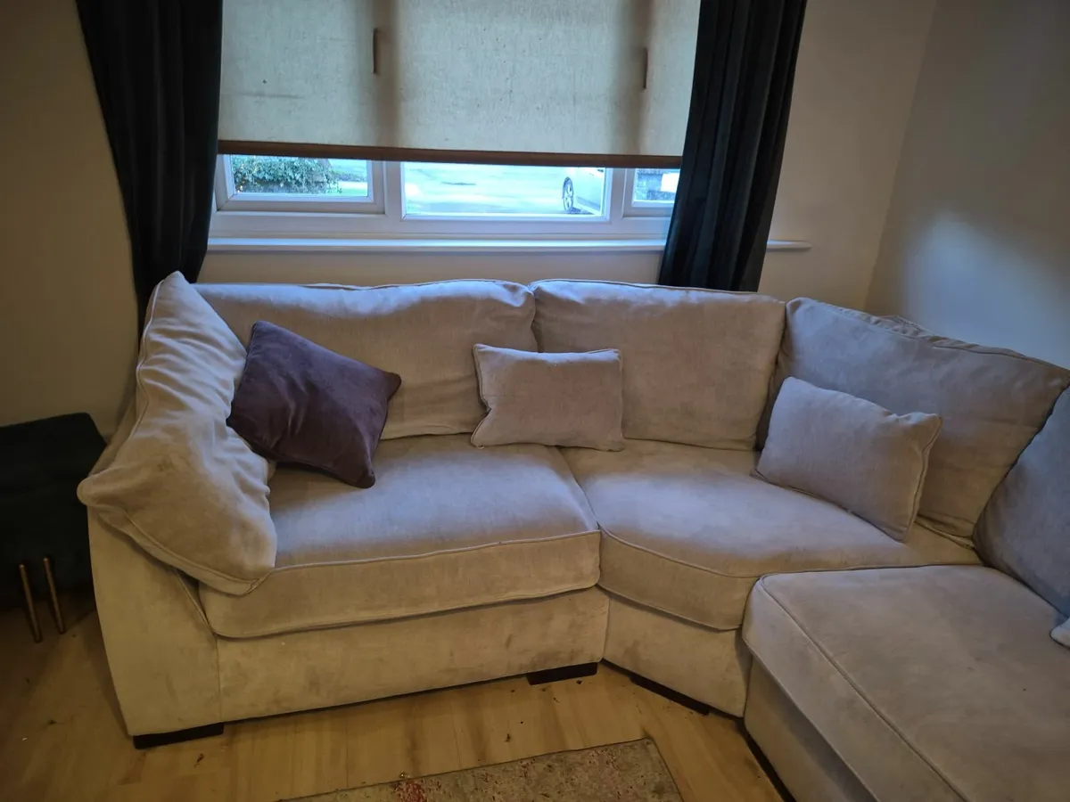 Corner Sofa - Image 3