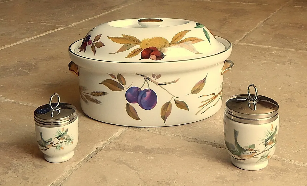 Royal Worcester Casserole Dish & 2 Egg Coddlers - Image 2