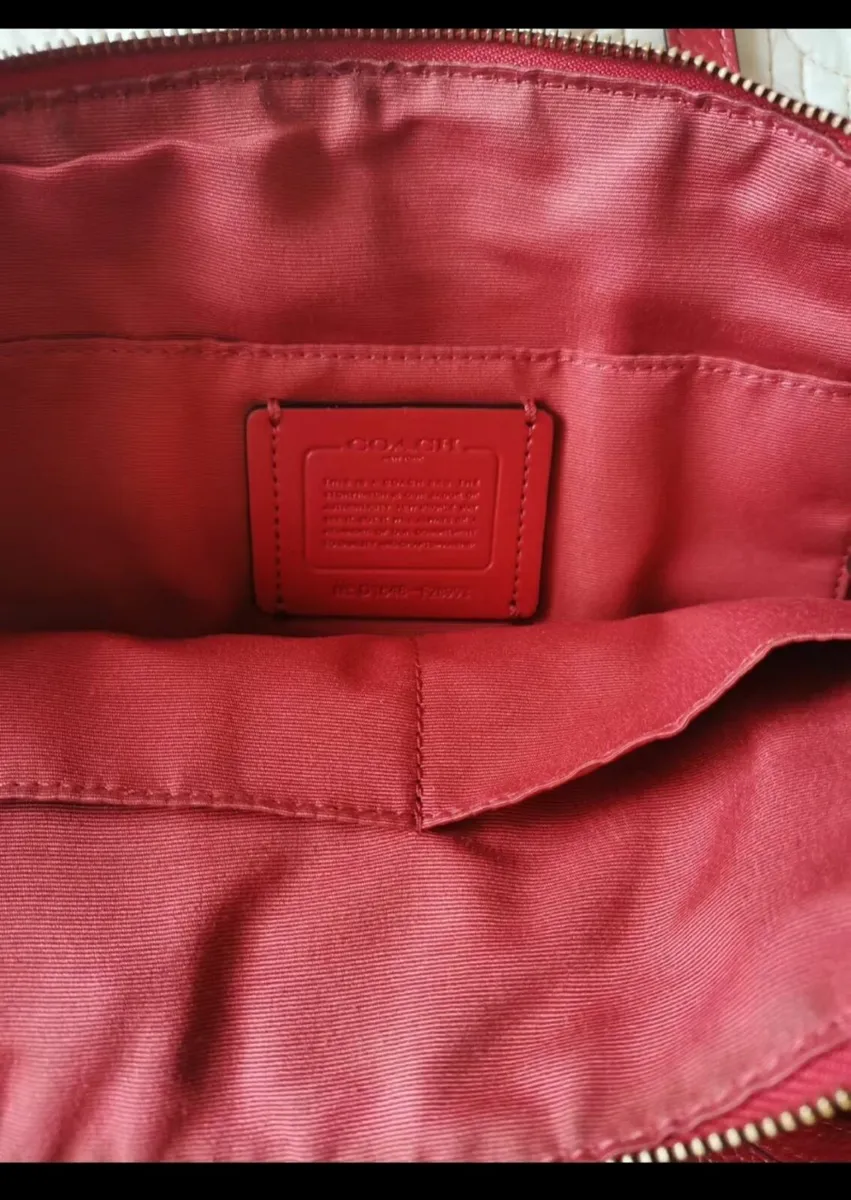 Genuine Coach Red Cross shoulder Handbag - Image 3