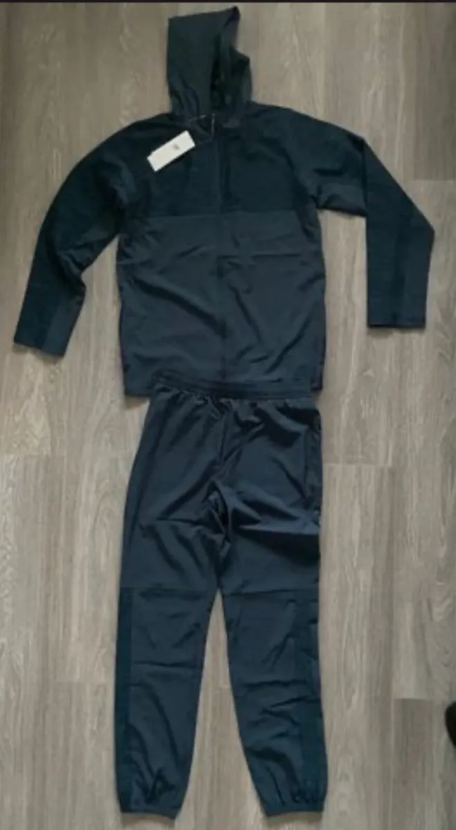 Brand New Boys Teal Tracksuit 14-15yrs - Monterrai - Image 4