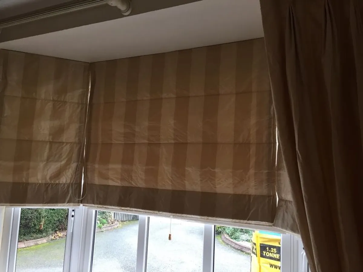 Roman Blinds 1 larga 2 small - Image 1