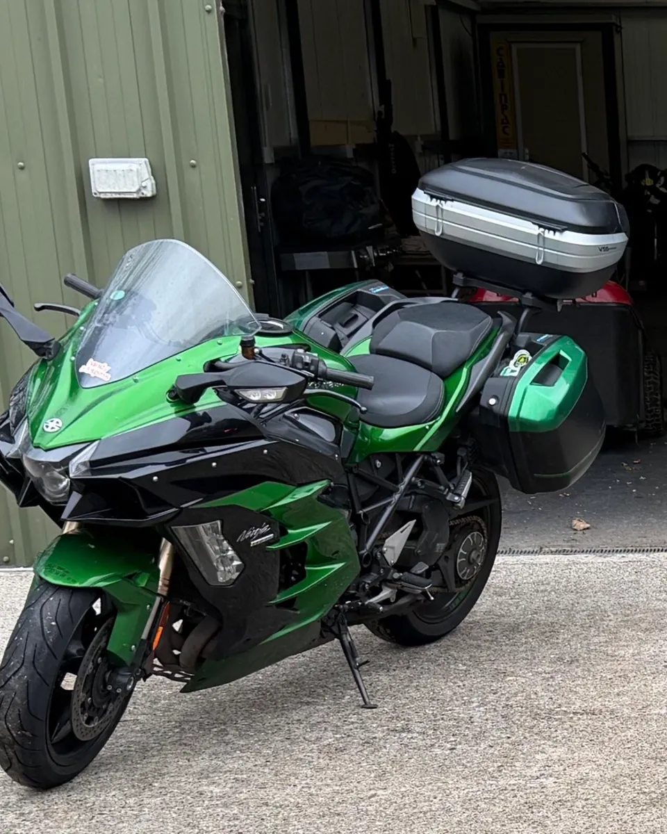 Kawasaki H2 SX SE - Image 2