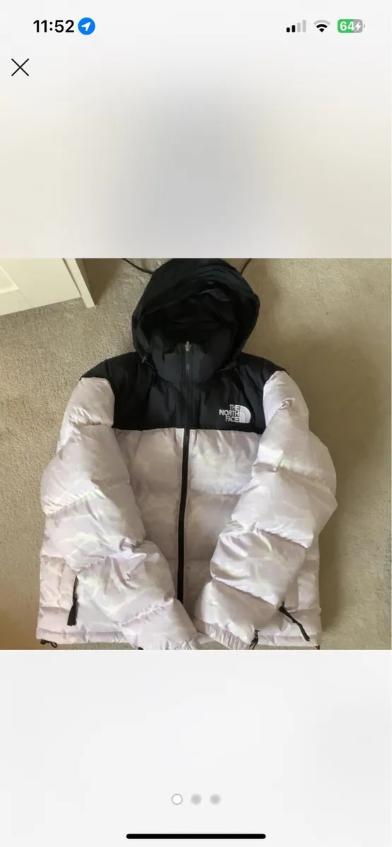 North face puffer jacket - Image 1