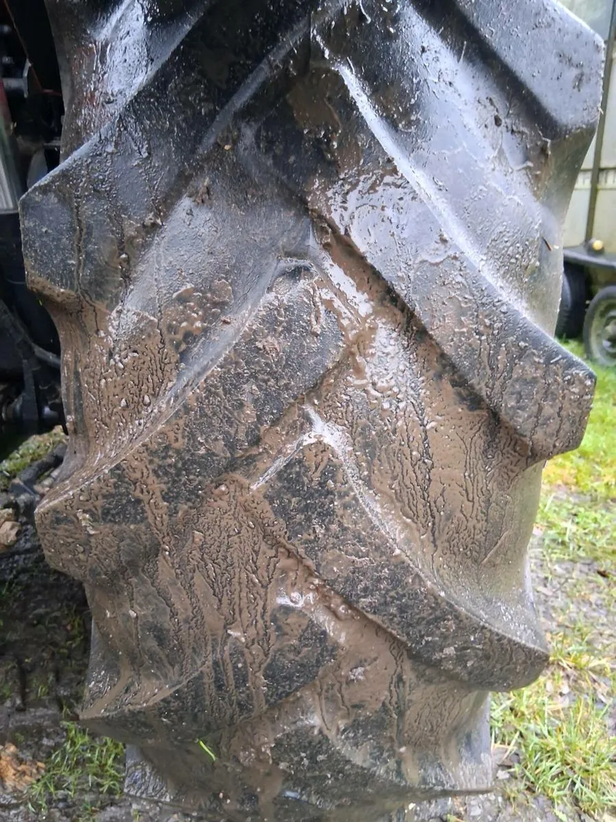 Tractor tyres 16.9r34 - Image 2