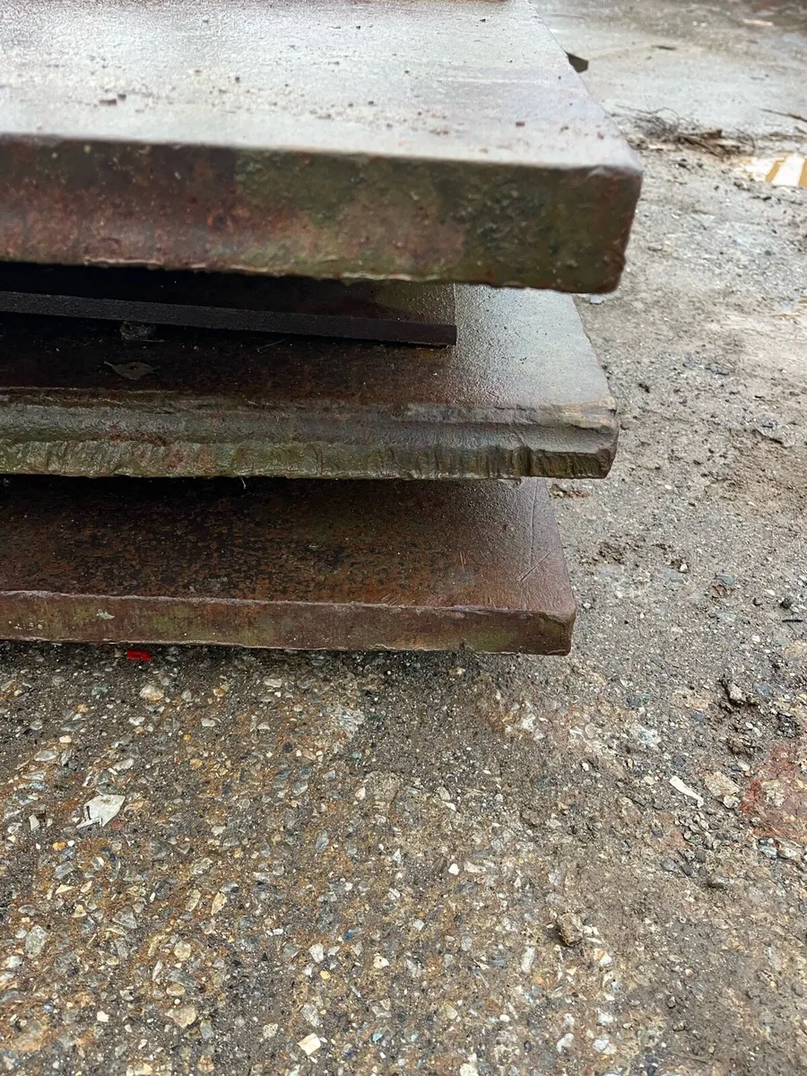 Road crossing plates - Image 2