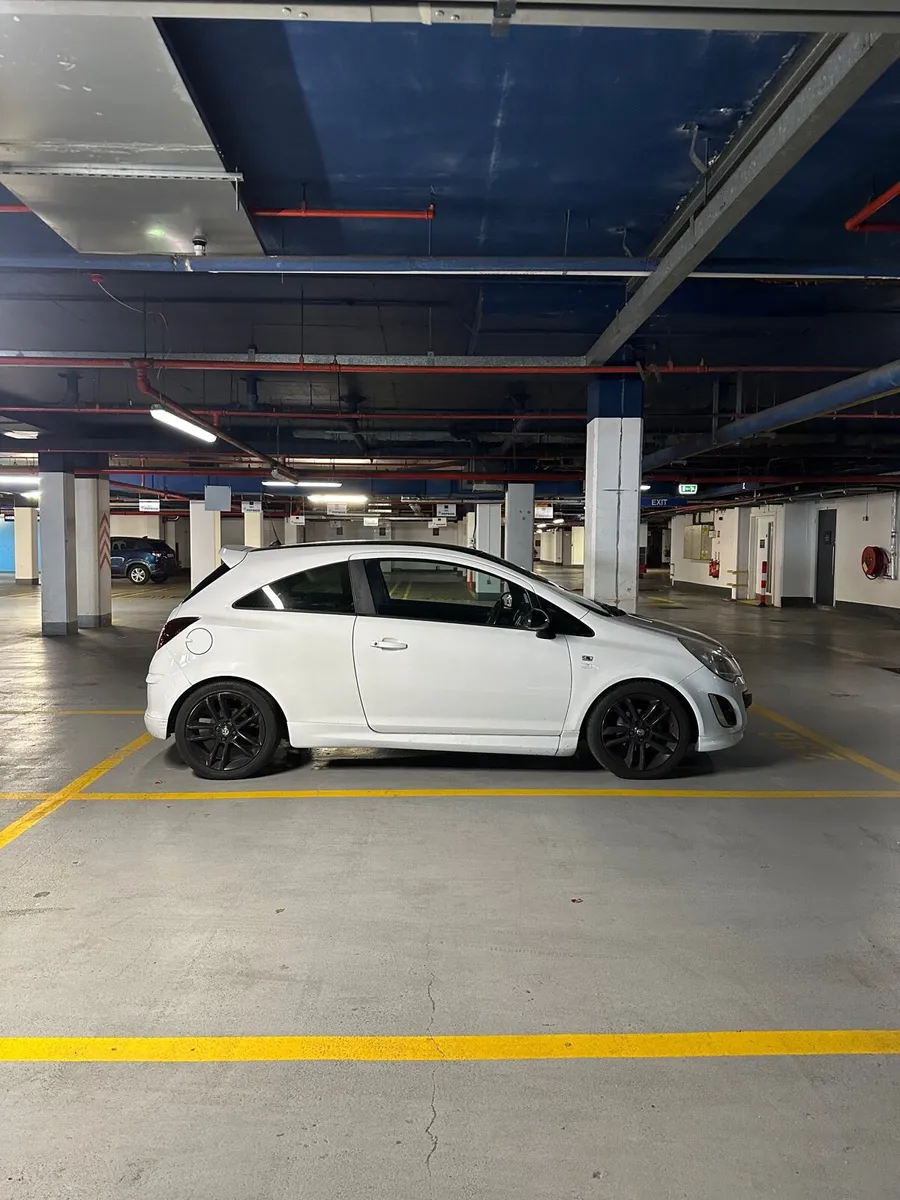 VAUXHALL CORSA 1.2 LIMITED EDITION - Image 2