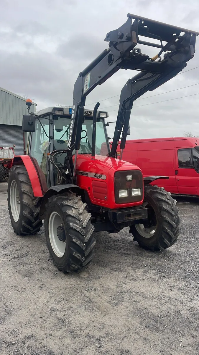 Massey Ferguson 4245 - Image 2
