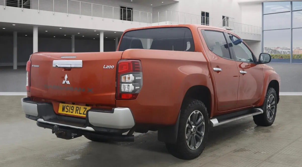 2019/192 Mitsubishi L200 Barbarian X - Image 3