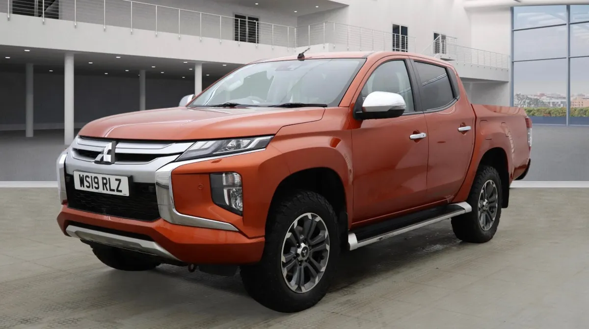 2019/192 Mitsubishi L200 Barbarian X - Image 1