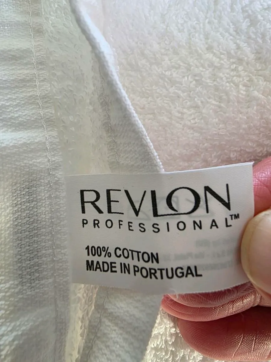 Brand new Hairdressing/Barber towels - Image 4