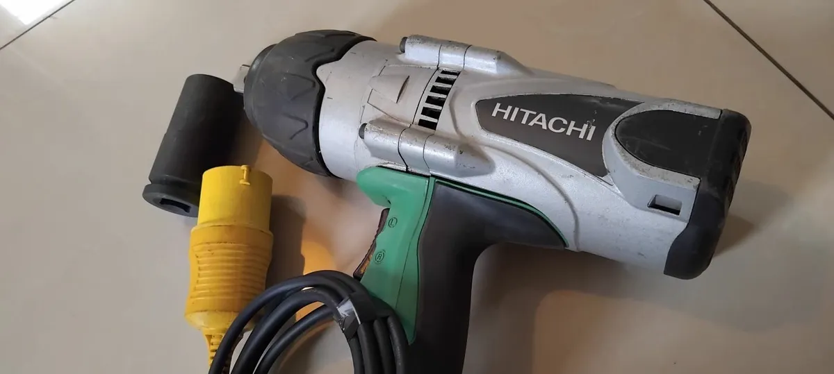 Hitachi WR 22SA Impact Wrench 110v - Image 1