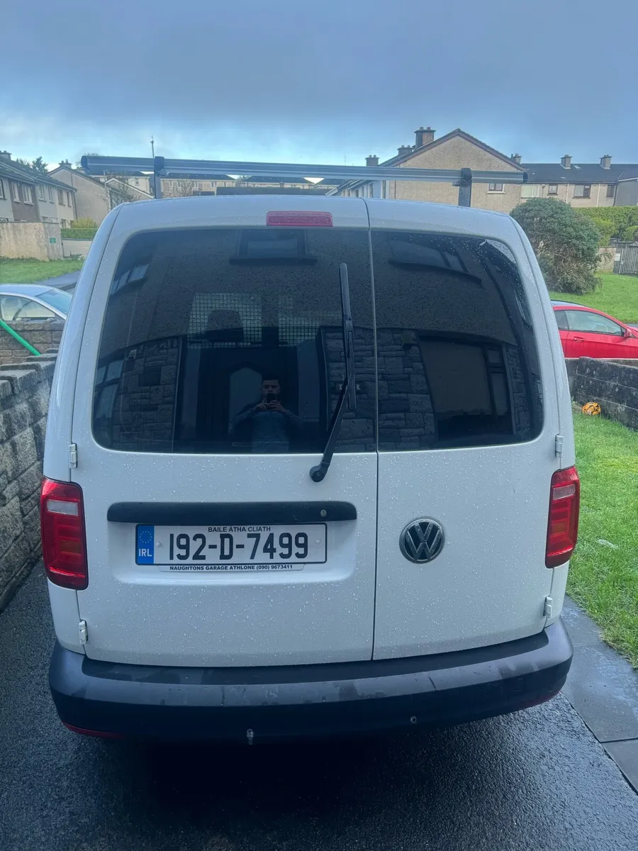 192 caddy LWB - Image 3