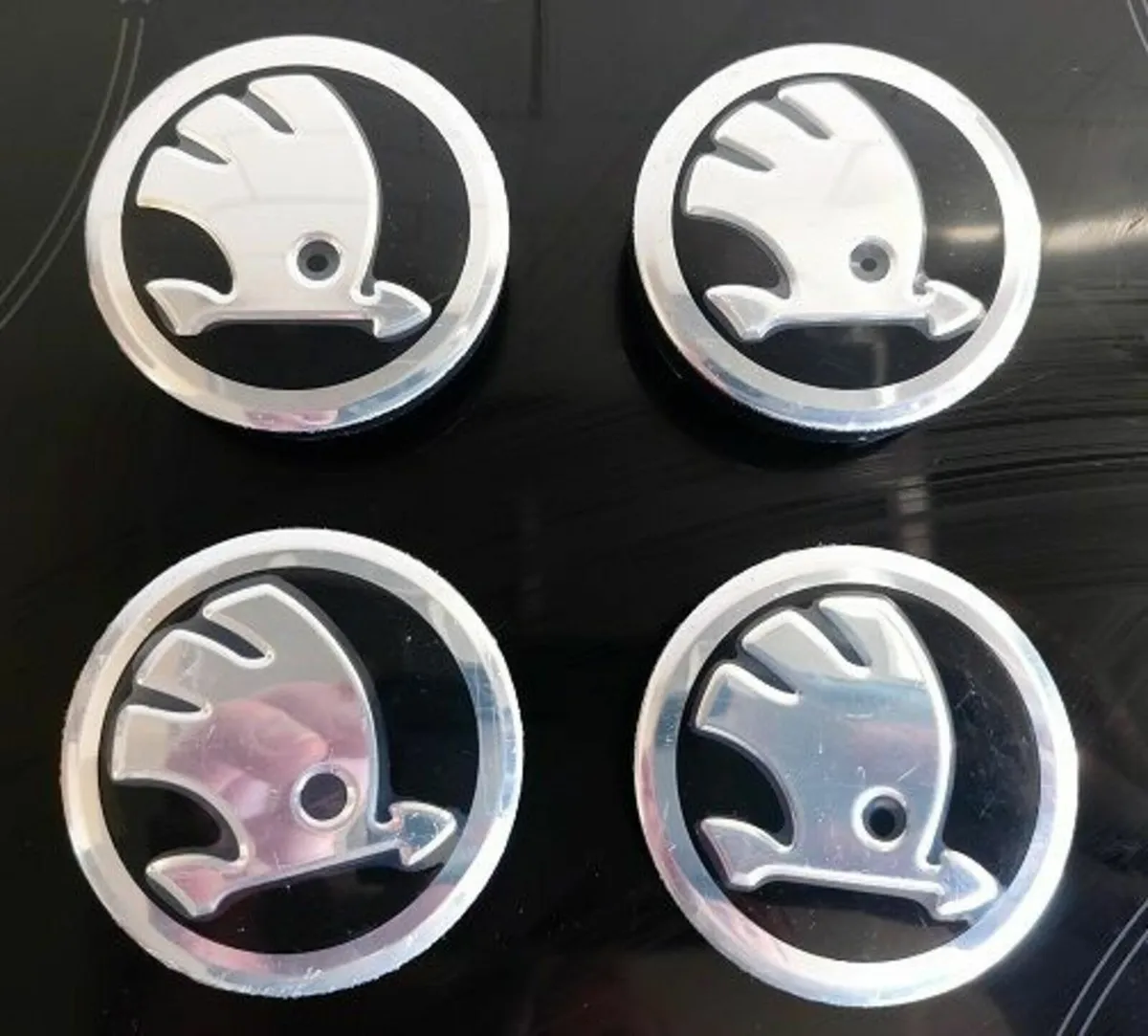 Skoda Centre Caps Set - FREE Post - Image 3