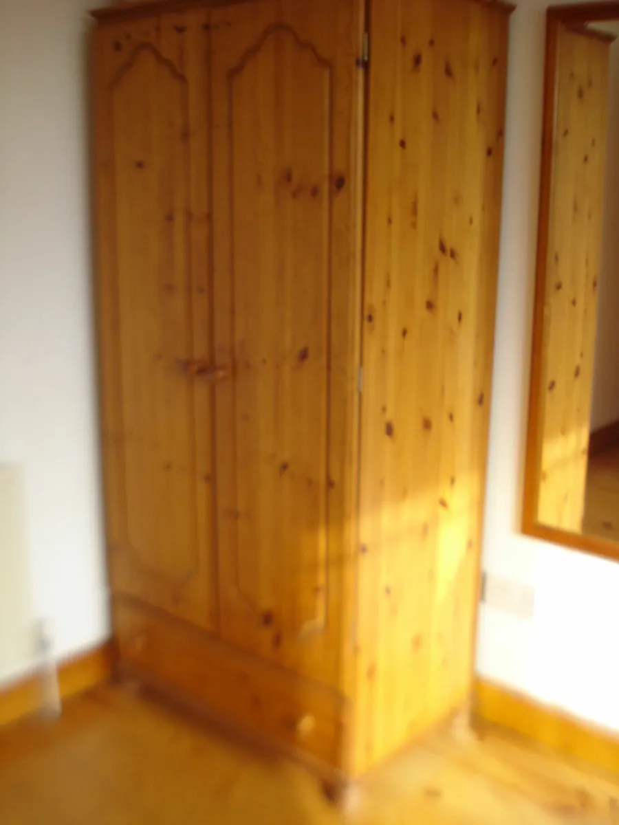 SOLID PINE WARDROBE WITH BOTTOM DRAWER. - Image 3