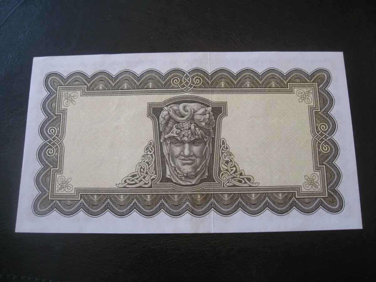 5 Pound Lavery Notes - 80 Euros Each - Image 2