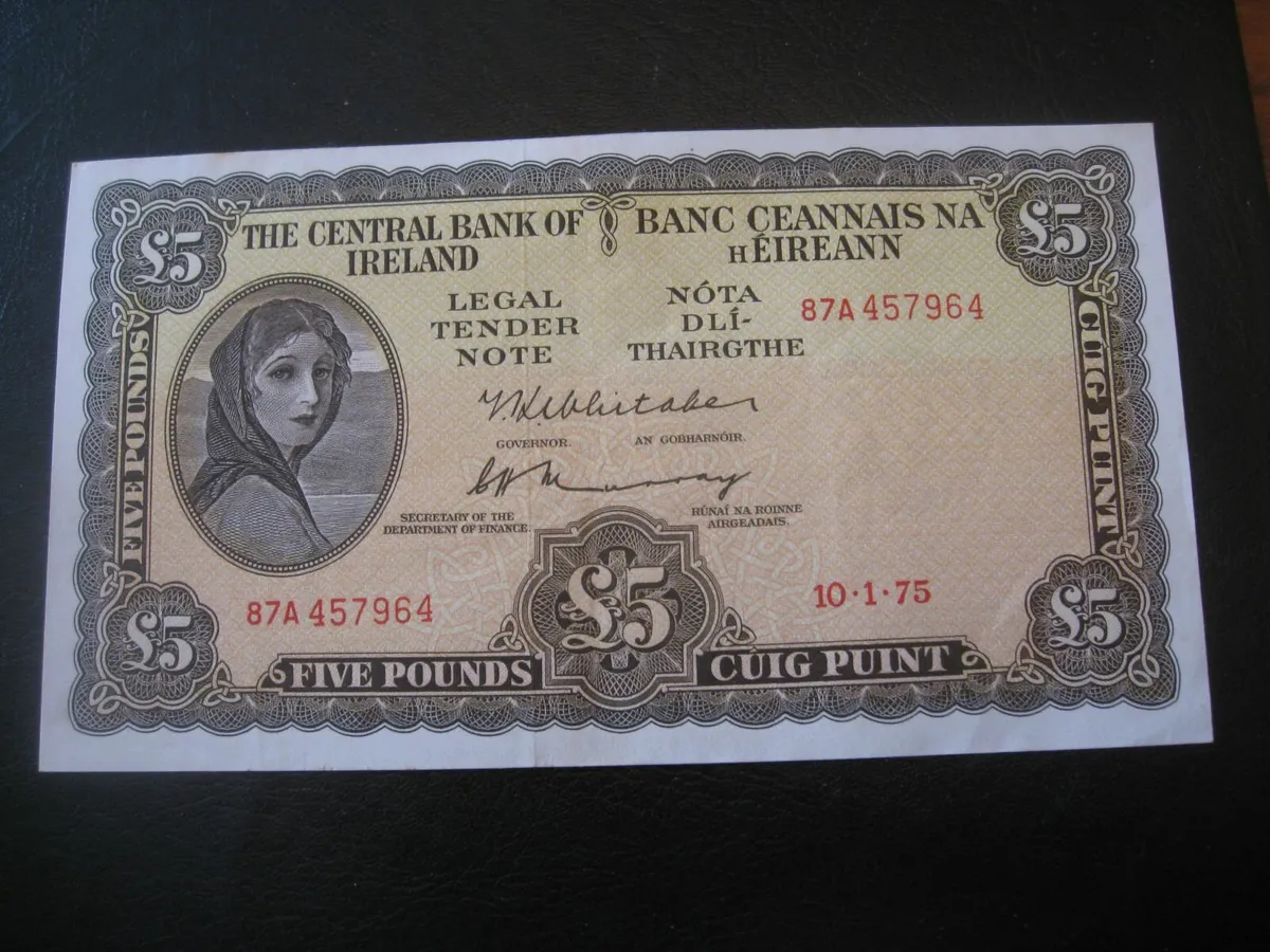 5 Pound Lavery Notes - 80 Euros Each - Image 3